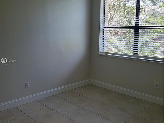 3rd image of 7500 NW 1st Ct APT 311-3