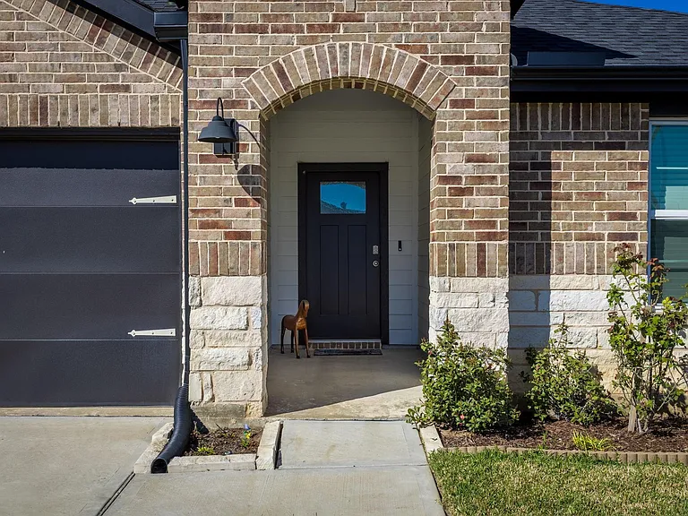 31714 Melkridge Dr — Photo 2