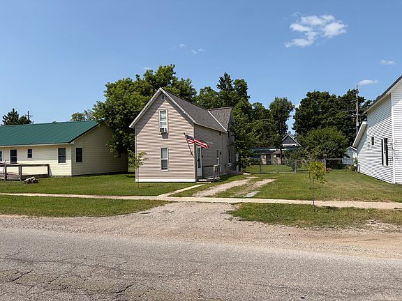 2nd image of 6533 Mill St