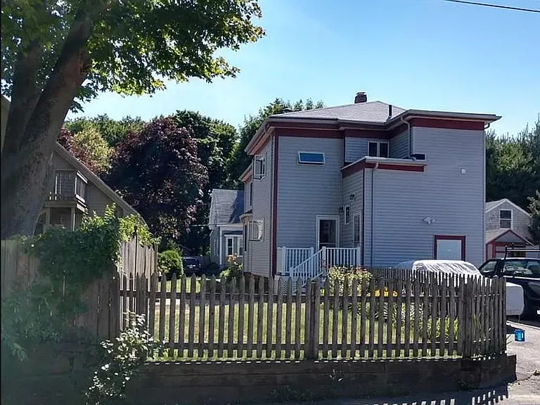 8 Jackson St #2 — Photo 25