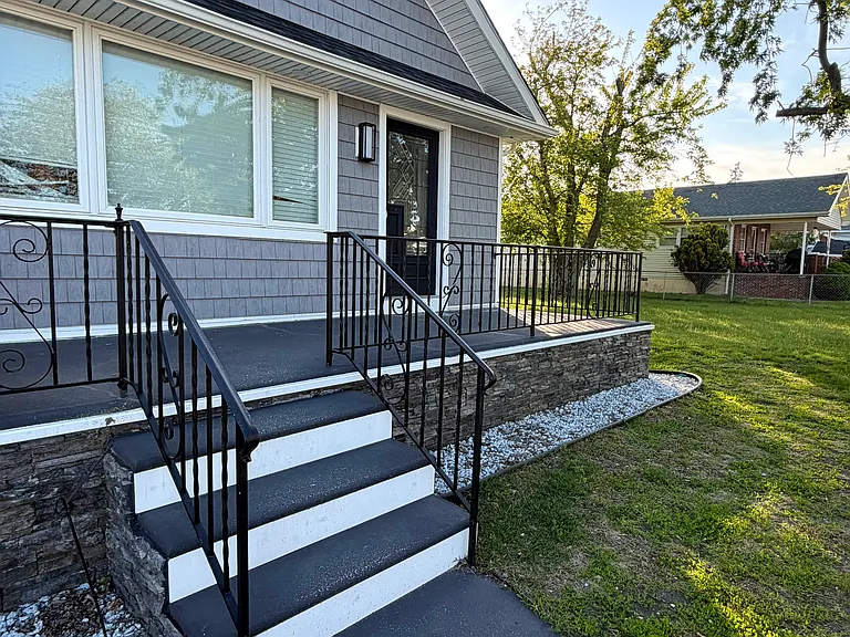 512 N Harrisburg Ave — Photo 3