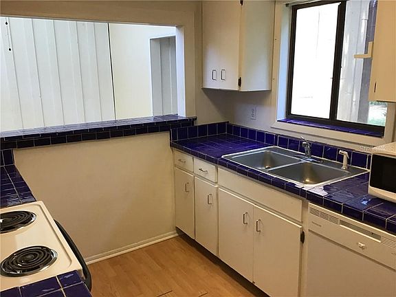 4th image of 235 Crown Oaks Way #201