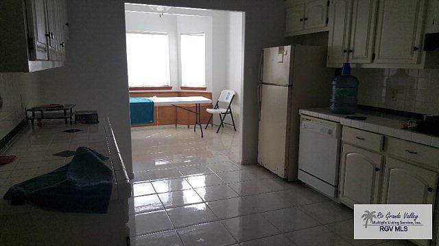 2nd image of 5231 Somerset Ln
