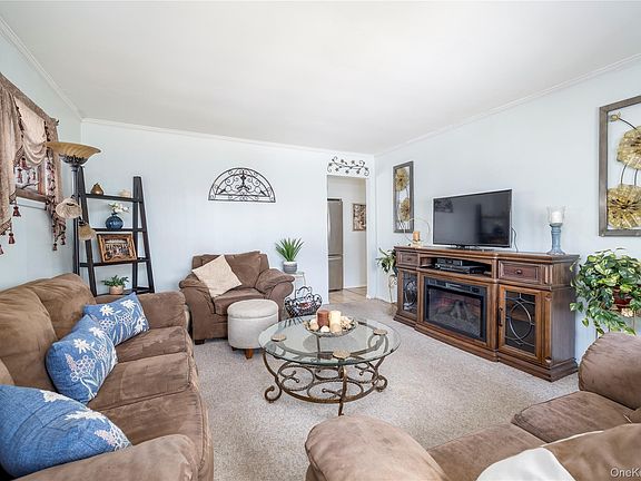 4th image of 712 Nightingale Road