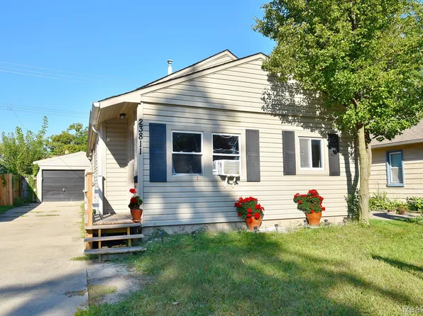23811 Reynolds Ave, Hazel Park, MI 48030