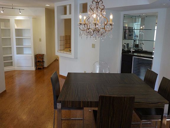5th image of 365 Forest Ave APT 2C
