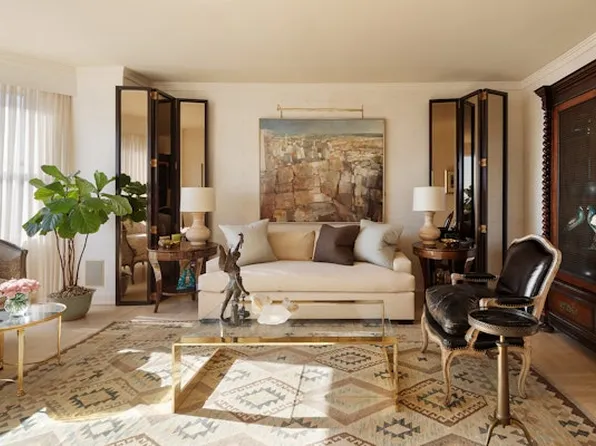 300 East 74th Street image 1 of 16