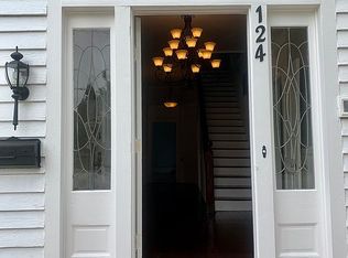 124 Saint Johns St, Darlington, SC 29532