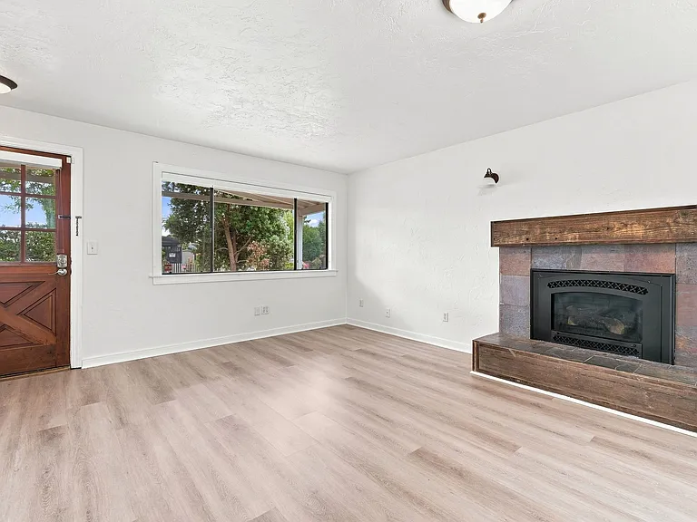 336 Wilkes Cir — Photo 7