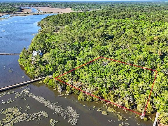 2nd image of 75 Island Way