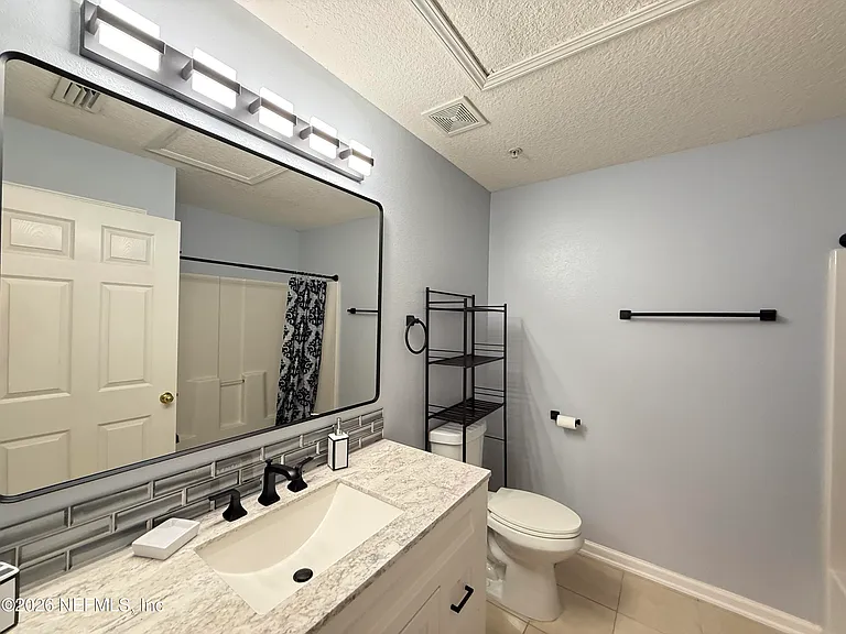 6105 Maggies Cir #113 — Photo 9