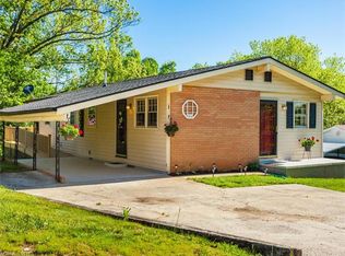 109 English Rd, Candler, NC 28715