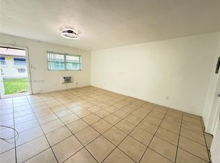 717 NE 1st St #6, Hallandale, FL 33009