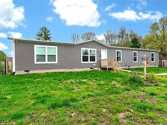 3rd image of 6964 Goshen Rd