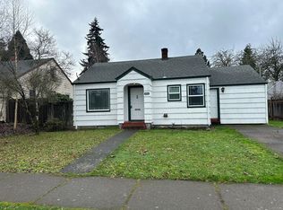 922 5th St, Springfield, OR 97477