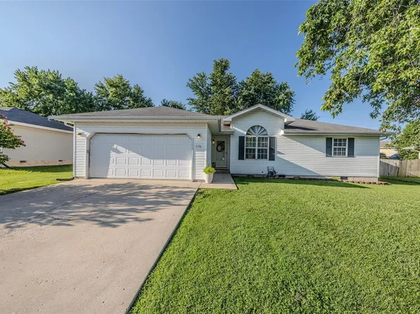 1130 Tyler Dr, Lebanon, MO 65536