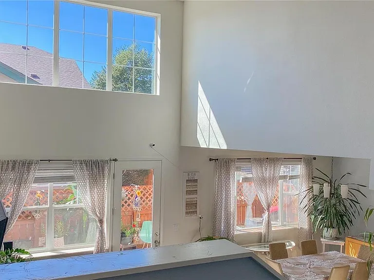 15202 E Batavia Pl — Photo 1