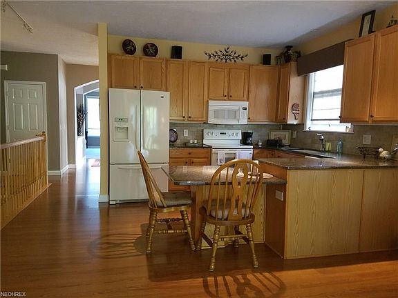 2nd image of 10375 Rock Ledge Way