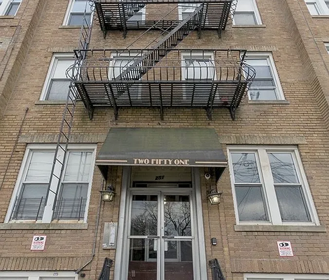 251 Beacon Ave — Photo 1