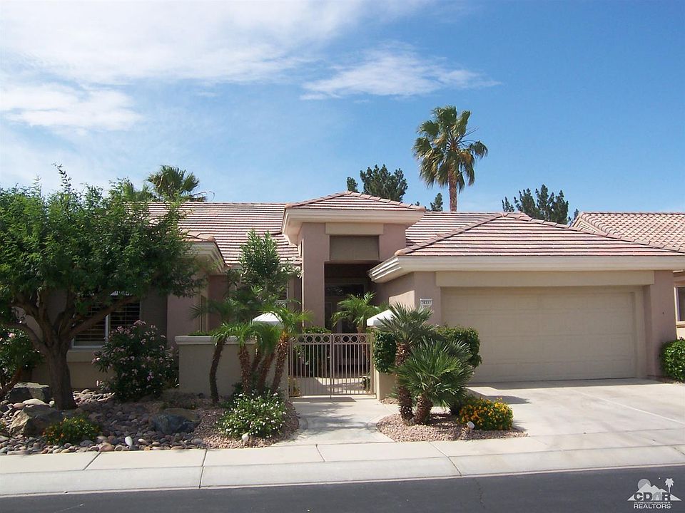 1st image of 78337 Gray Hawk Dr