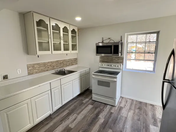 (undisclosed Address), Mastic, NY 11950