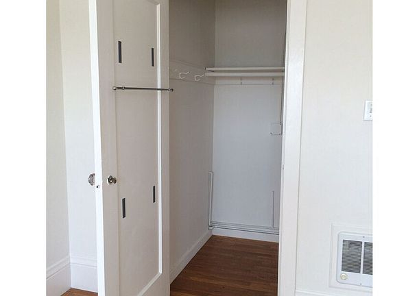 3rd image of 2580 Polk St APT 6