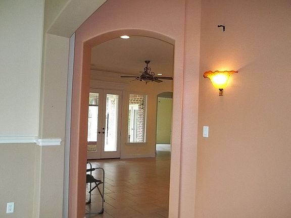 Entry way