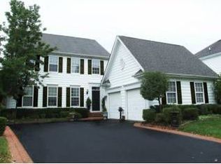 7492 Tottenham Pl, New Albany, OH 43054