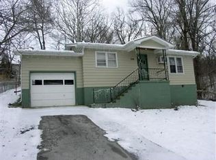 1110 S 5th St, Ozark, MO 65721