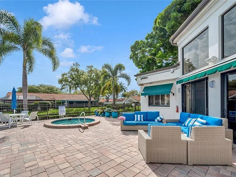 551 Beachwalk Cir #85-0 — Photo 8