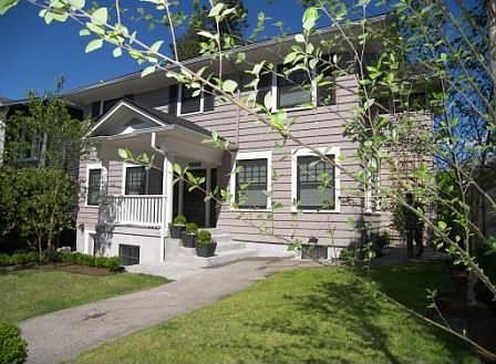 Beautiful Capitol Hill Colonial (Fully Restored)