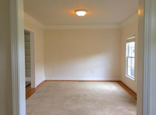 616 Highfield Rd, Salem, VA 24153