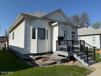114 4th Ave SE, Watertown, SD, 57201