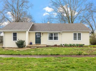 308 W 6th St, Aroma Park, IL 60910