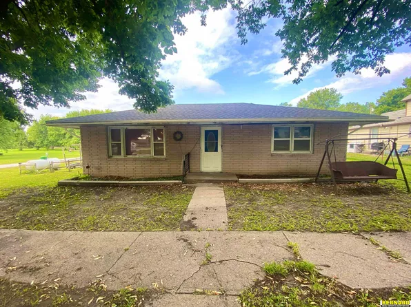 508 Main St #8, Talmage, NE 68448