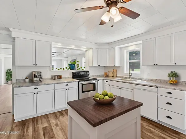 N2503 Ullom Road, Monroe, WI 53566