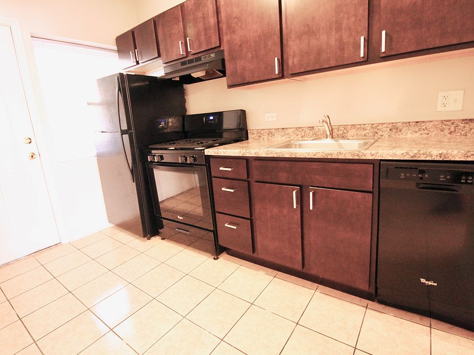 1st image of 1350 W Argyle St APT 2N