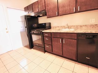 1350 W Argyle St APT 1N, Chicago, IL 60640