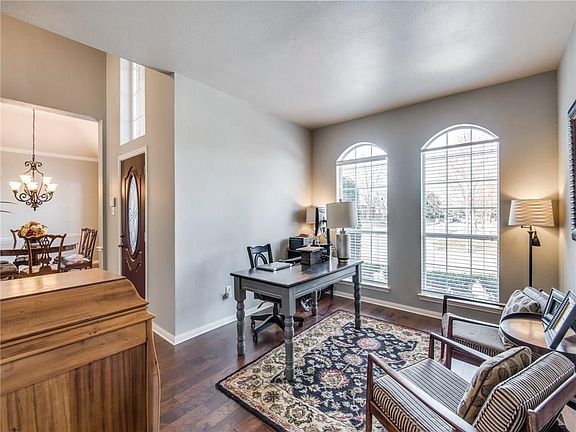 4th image of 3023 Trailwood Dr