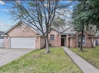 1003 Bayou Woods Dr, College Station, TX 77840