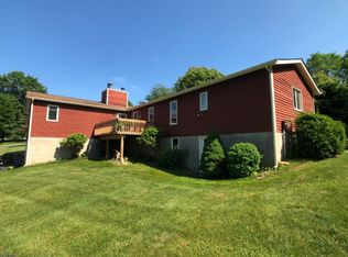 2 Deer Hill Rd, Asbury, NJ 08802