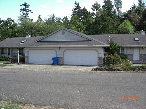 1st image of 11909 McCormick Dr NW