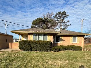 7305 Wilshire Blvd #7305, Windsor Heights, IA 50324