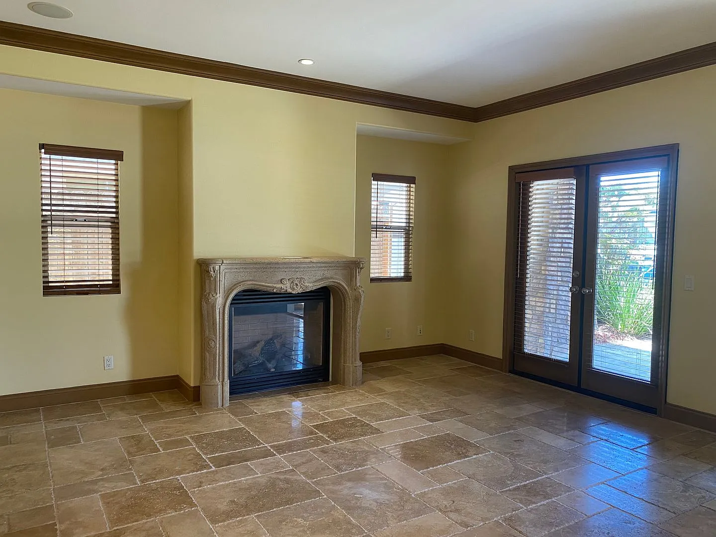 Custom 3 bedroom home 3 blocks form the ocean 5 blocks from downtown with Air Conditioning — Photo 3