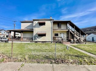 1704 4th Ave FLOOR 2, Beaver Falls, PA