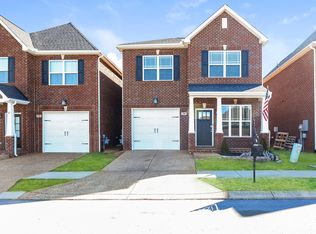 708 Indian Ridge Cir, White House, TN 37188