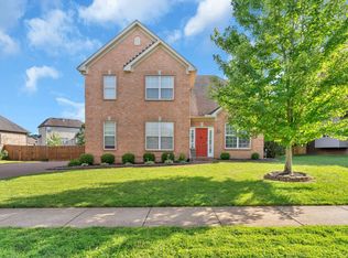 112 Cannons Xing, Hendersonville, TN 37075