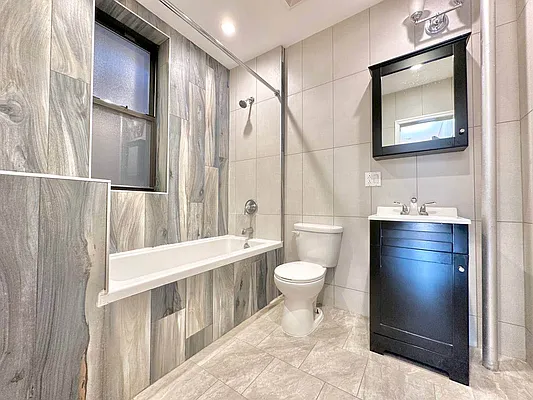 Rented by Doorway NYC, LLC | media 11