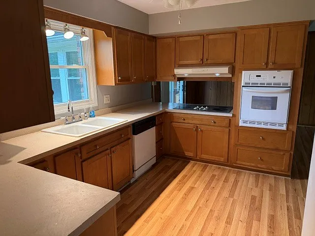 416 Brookhaven Dr — Photo 6