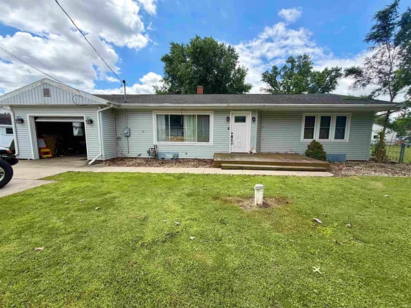 2313 Brookwood Dr, Logansport, IN 46947